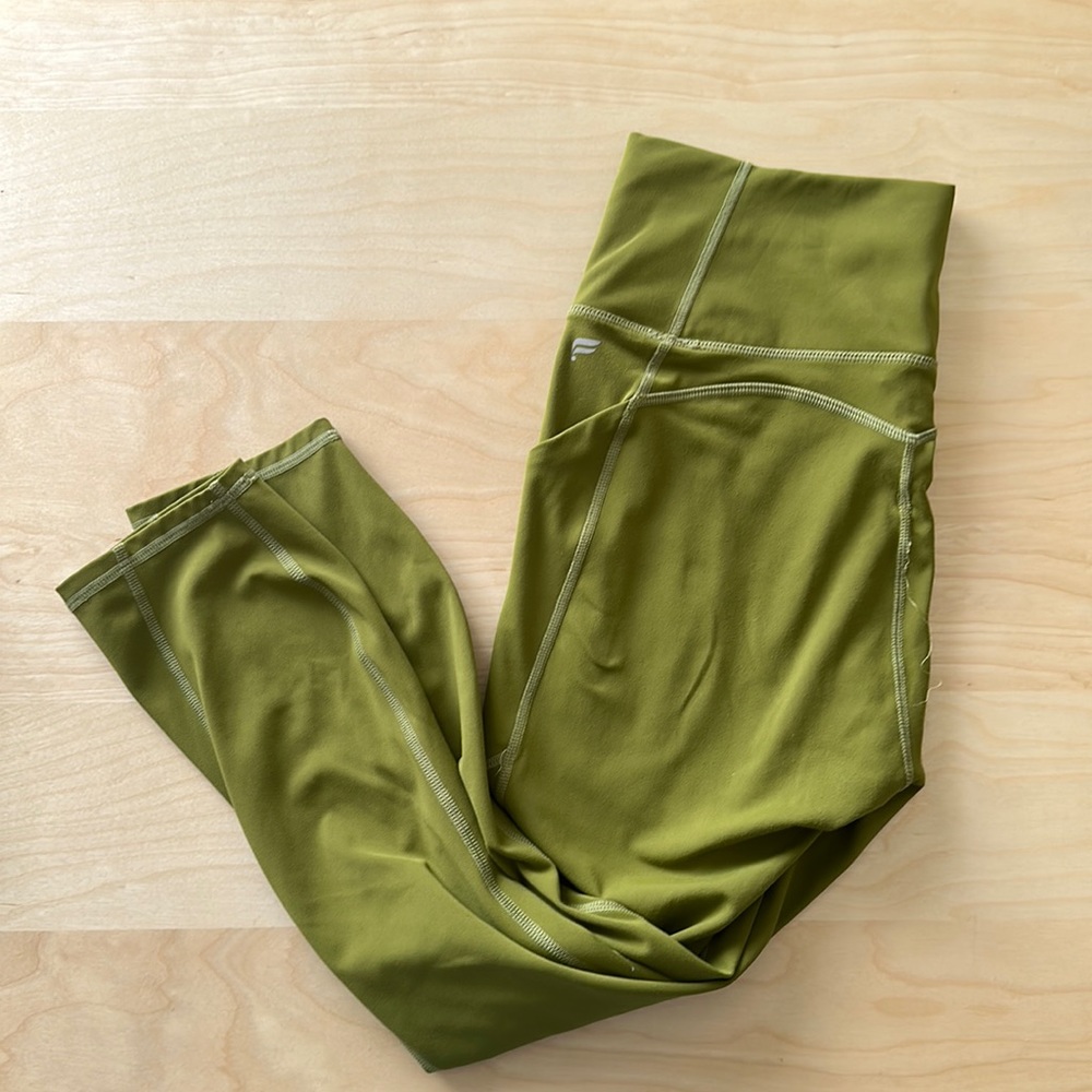 Fabletics Purelux Fabric Leggings w/ pockets